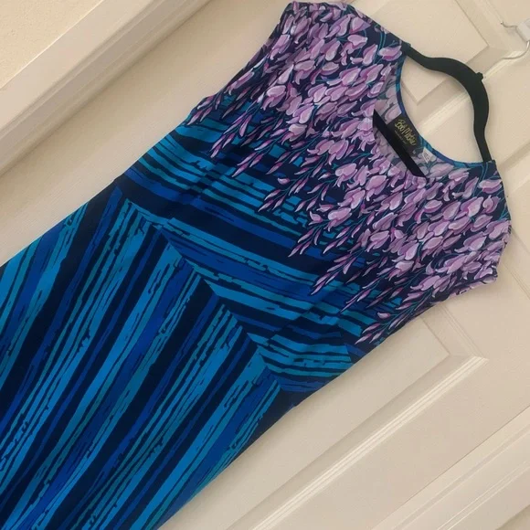 Final✨Bob Mackie Wearable Art Dress - Picture 5 of 11